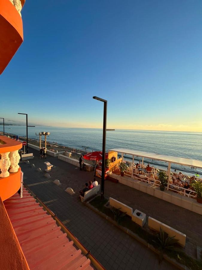 Guest House Rusalka Kobuleti Exterior foto